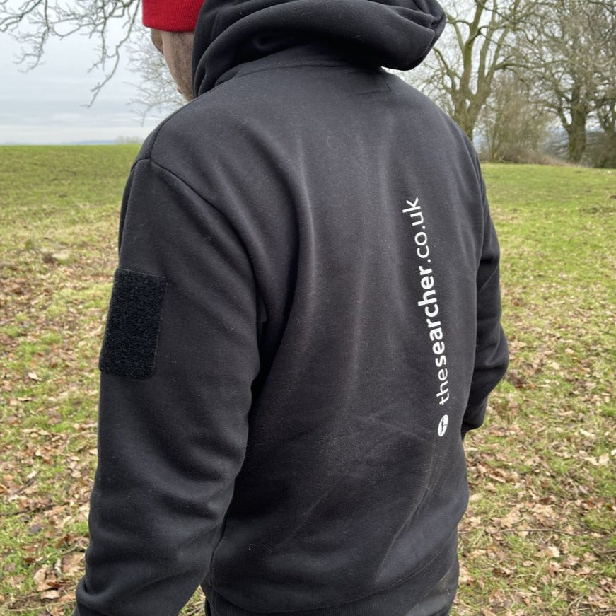 Searcher Detecting Hoodie - Black